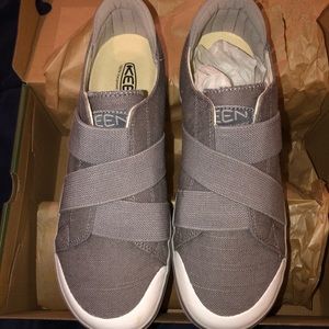 Women’s slip on shoes